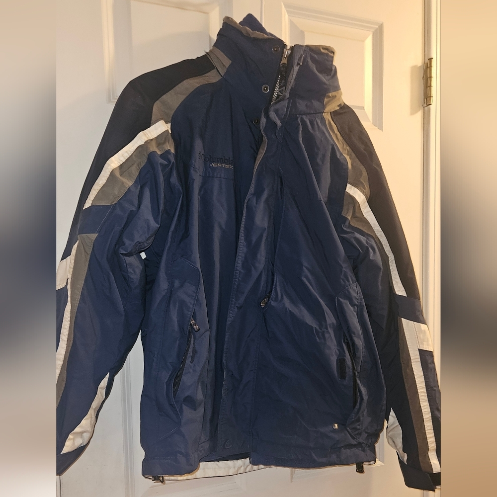 Men's medium 3 in 1 Columbia winter jacket